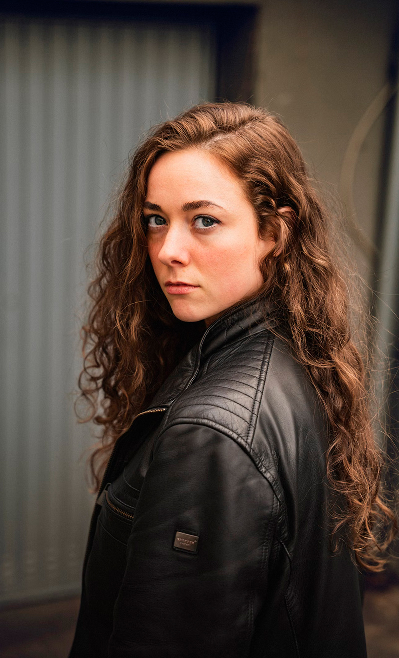 Nina Melcher - Move Acting Agency